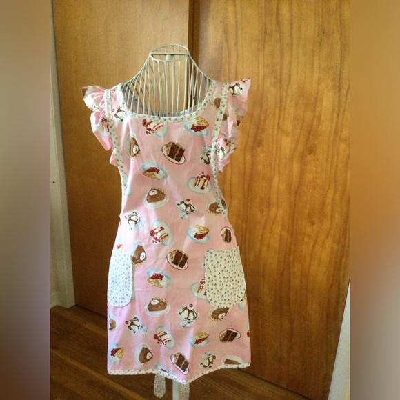 Vintage style apron - Picture 1 of 6